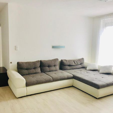 Akacvirag Apartman Apartment ชิโอฟก ภายนอก รูปภาพ